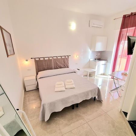 Entos Suite Cagliari Ngoại thất bức ảnh