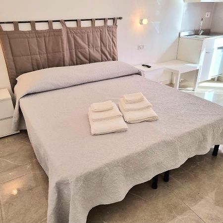 Entos Suite Cagliari Ngoại thất bức ảnh