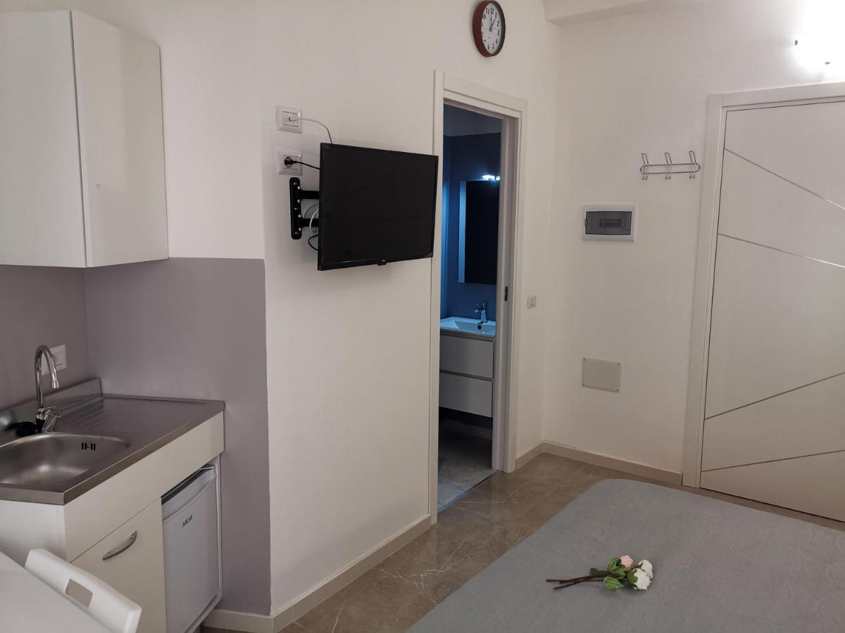 Entos Suite Cagliari Ngoại thất bức ảnh