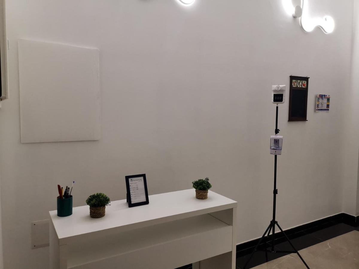 Entos Suite Cagliari Ngoại thất bức ảnh