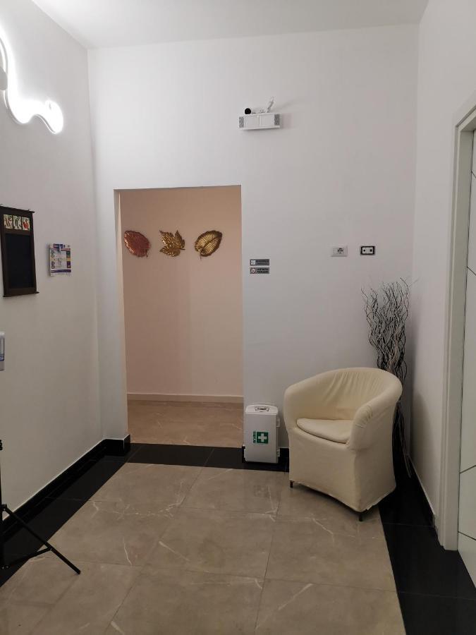 Entos Suite Cagliari Ngoại thất bức ảnh