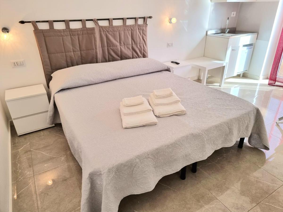 Entos Suite Cagliari Ngoại thất bức ảnh
