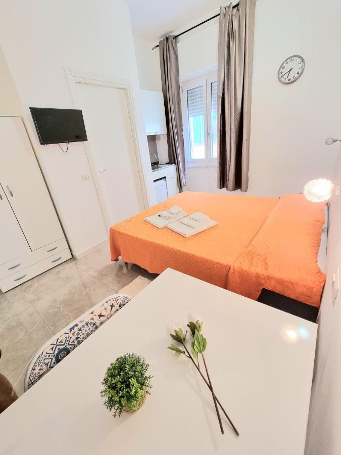 Entos Suite Cagliari Ngoại thất bức ảnh